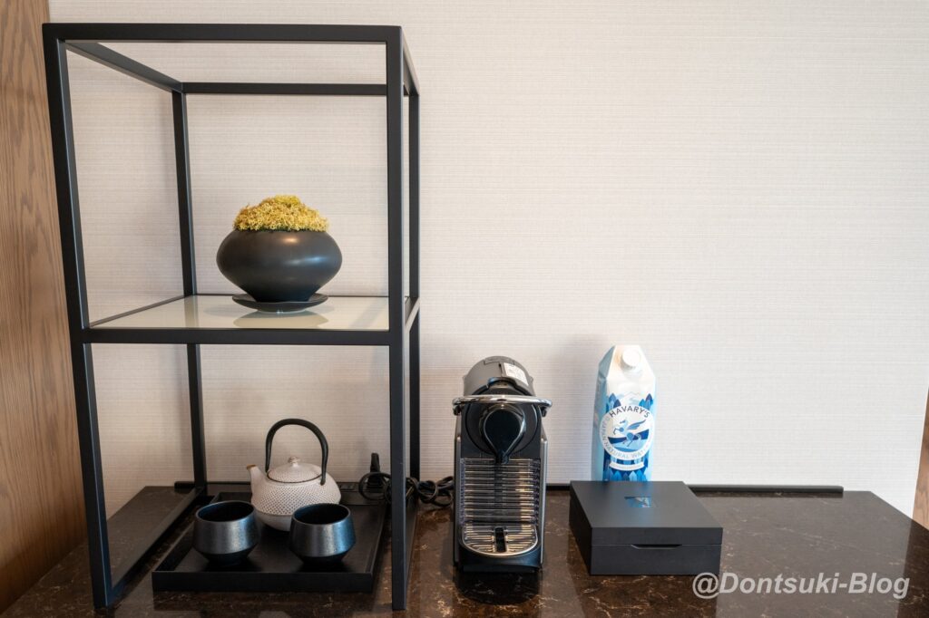 TIADの客室の鉄瓶・茶器・ネスプレッソ