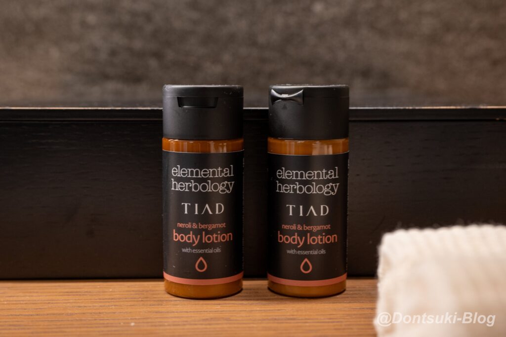TIADのボディローション(elemental herbology)