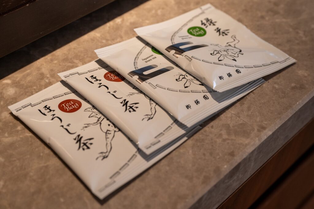 ホテルザ三井京都のほうじ茶と緑茶のティーバッグ